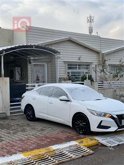 نیسان سێنترا